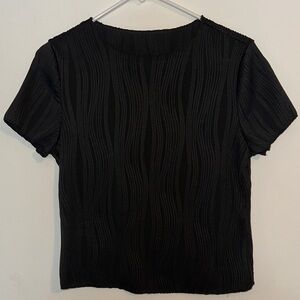 SHEIN Black Textured Short Sleeve Top